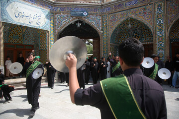 مراسم عزاداری شهادت امام حسن عسکری(ع) در حرم حضرت معصومه(س)