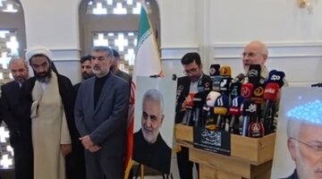 Video| Paglilibing sa Martir na Lider ay Nagbigay ng Aliw sa mga Iranian
