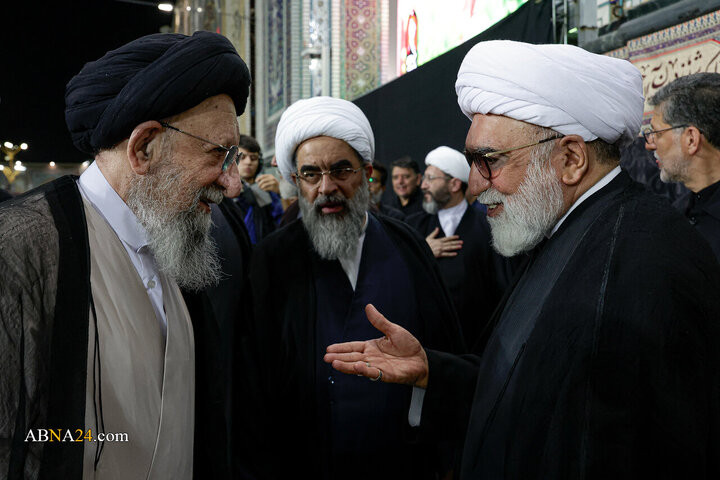 مراسم بزرگداشت چهلمین روز تدفین رهبر شهید انقلاب اسلامی در حرم مطهر رضوی