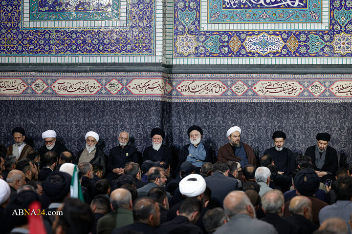 مراسم بزرگداشت چهلمین روز تدفین رهبر شهید انقلاب اسلامی در حرم مطهر رضوی