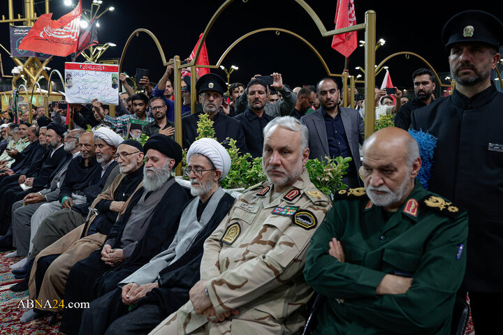 مراسم بزرگداشت چهلمین روز تدفین رهبر شهید انقلاب اسلامی در حرم مطهر رضوی