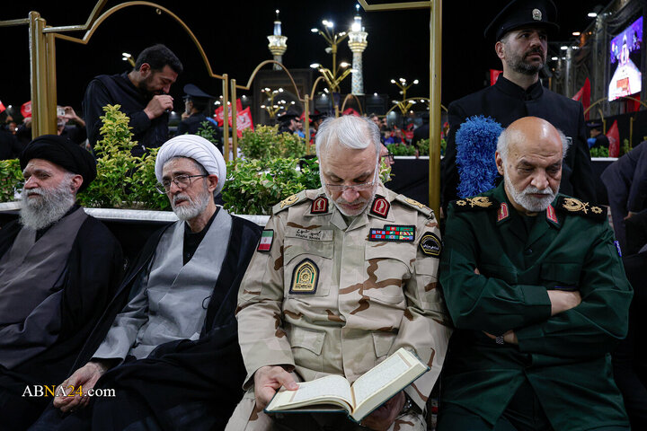 مراسم بزرگداشت چهلمین روز تدفین رهبر شهید انقلاب اسلامی در حرم مطهر رضوی