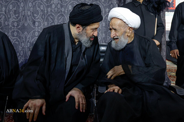 مراسم بزرگداشت چهلمین روز تدفین رهبر شهید انقلاب اسلامی در حرم مطهر رضوی
