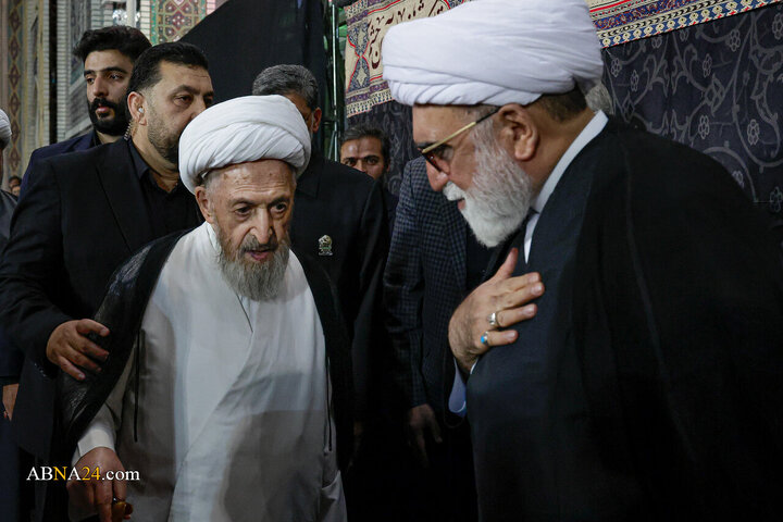 مراسم بزرگداشت چهلمین روز تدفین رهبر شهید انقلاب اسلامی در حرم مطهر رضوی