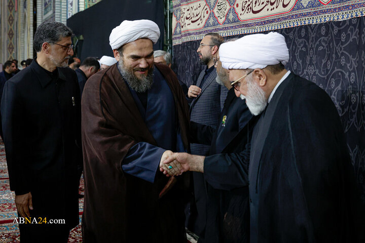 مراسم بزرگداشت چهلمین روز تدفین رهبر شهید انقلاب اسلامی در حرم مطهر رضوی
