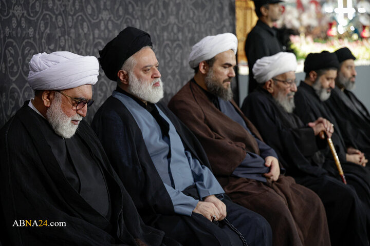 مراسم بزرگداشت چهلمین روز تدفین رهبر شهید انقلاب اسلامی در حرم مطهر رضوی