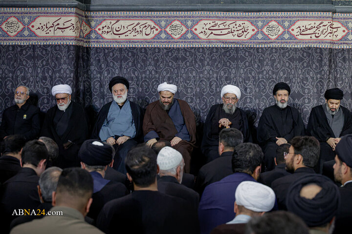 مراسم بزرگداشت چهلمین روز تدفین رهبر شهید انقلاب اسلامی در حرم مطهر رضوی