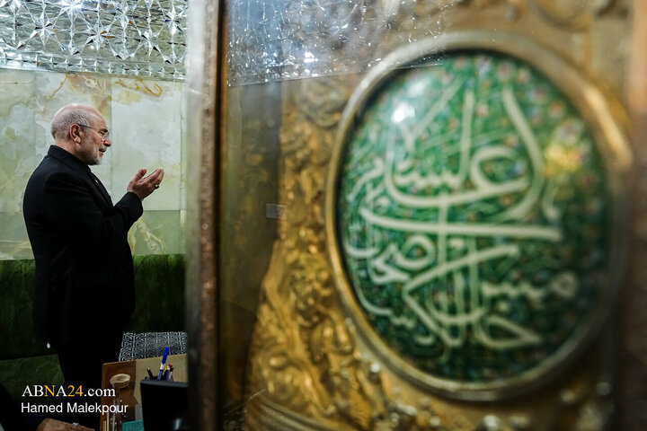 Photos: Ghalibaf visits Imam Hussain Holy Shrine
