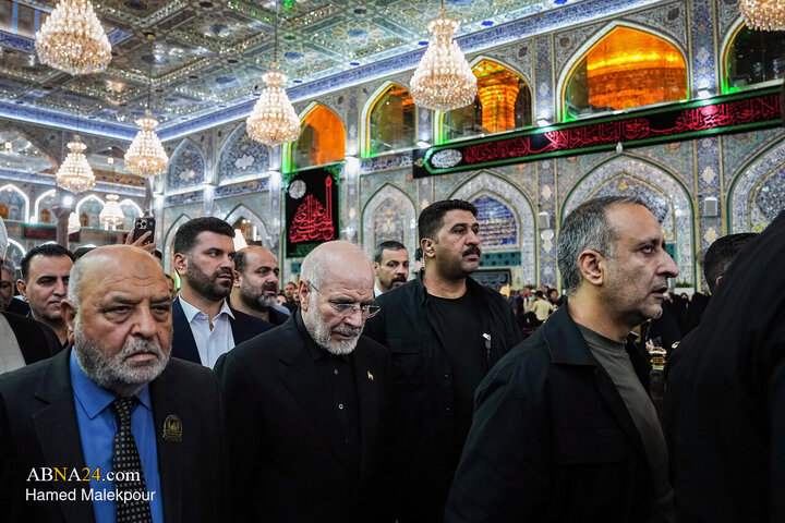 Photos: Ghalibaf visits Imam Hussain Holy Shrine