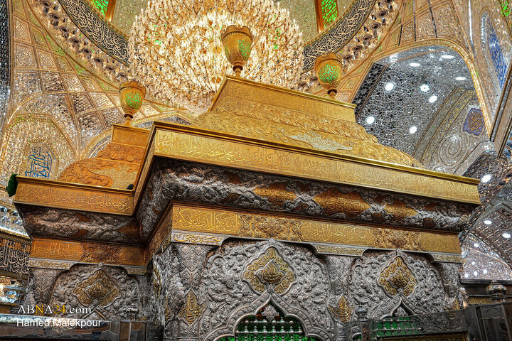 Photos: Ghalibaf visits Imam Hussain Holy Shrine