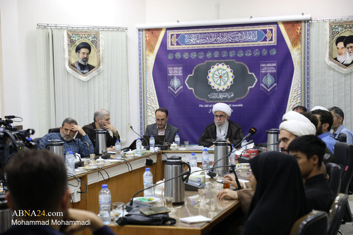 Foto Xəbər | ABNA Xəbər Agentliyi Direktorlarının Dünya Əhli-Beyt (ə) Assambleyasının Baş Katibi ilə Görüşü