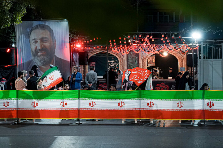 Photos: Distribution of 20,000 servings of blessed food by Razavi Shrine in memory of martyred leader of Revolution – 1