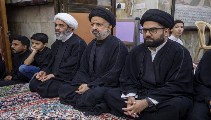 تقرير مصور/ إقامة مجلس عزاء بذكرى استشهاد الإمام الحسن العسكري (ع) في العتبة الحسينية المقدسة