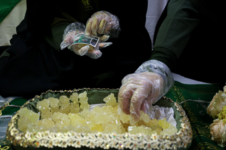 Photos: "Table of Blessing and Dignity" at Imam Reza Holy Shrine