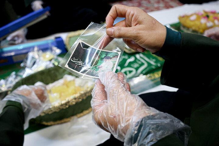 Photos: "Table of Blessing and Dignity" at Imam Reza Holy Shrine