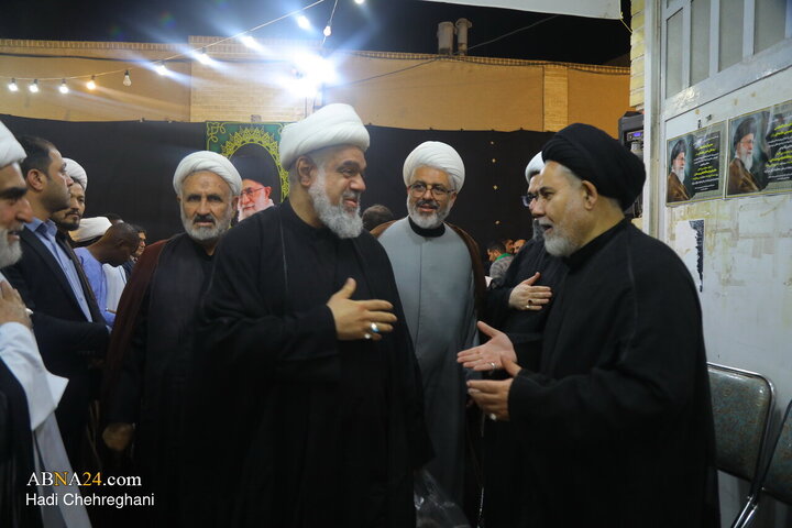 تقرير مصور/ مراسم إحياء الذكرى الأربعينية لدفن الشهيد القائد السيد الخامنئي" في مكتب المرجع السيستاني