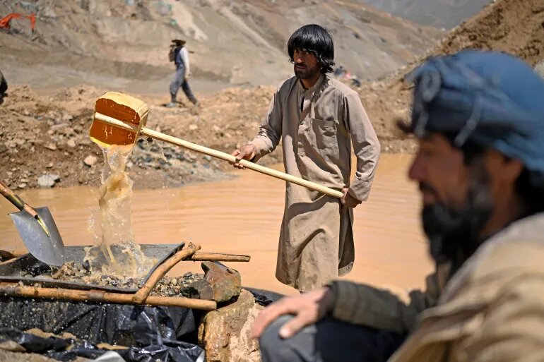 افغانستان پس از پنج سال حکومت طالبان؛ آرامش امنیتی در برابر تلخی واقعیت اقتصادی