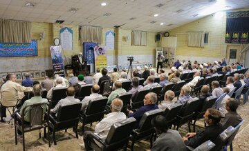 آزادگان با مقاومت در برابر شکنجه‌های بعث، عزت ملت ایران را به نمایش گذاشتند