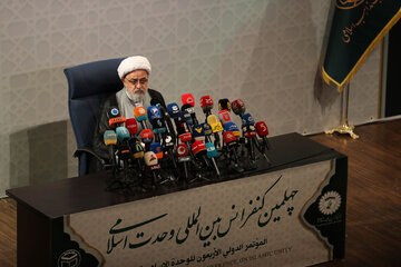 شهید آیت‌الله خامنه‌ای از جذاب‌ترین شخصیت‌های جهان اسلام در هزار سال اخیر بود