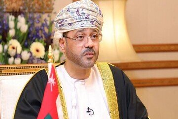 وەزیری دەرەوەی عومان بۆ دانوستان لە تارانە