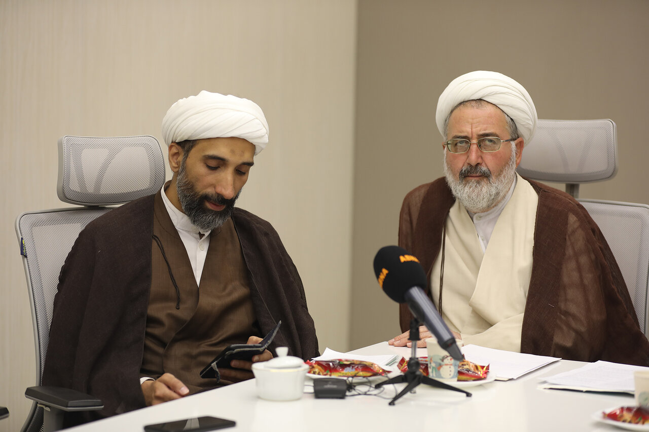نشست علمی «بررسی نقش رسانه ها در تامین نیازهای معرفتی جوان منتظر» برگزار شد