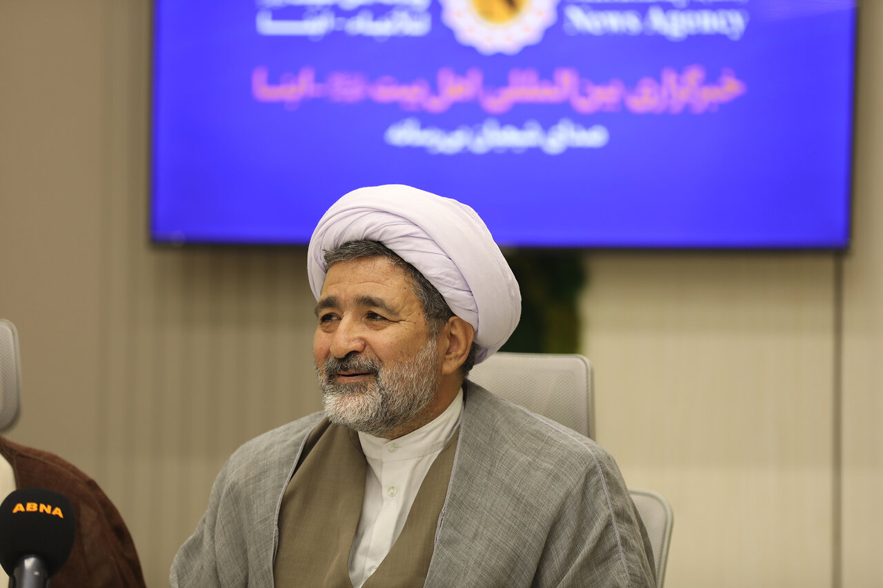 نشست علمی «بررسی نقش رسانه ها در تامین نیازهای معرفتی جوان منتظر» برگزار شد