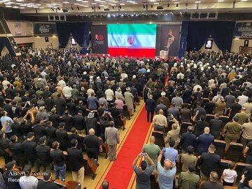 تقرير مصور/ الحشد الشعبي يقيم مراسم أربعينية الدفن للشهيد القائد السيد الخامنئي (ره) في بغداد