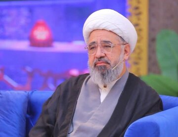  النبي الأكرم(ص) روح  وقلب عالم الوجود