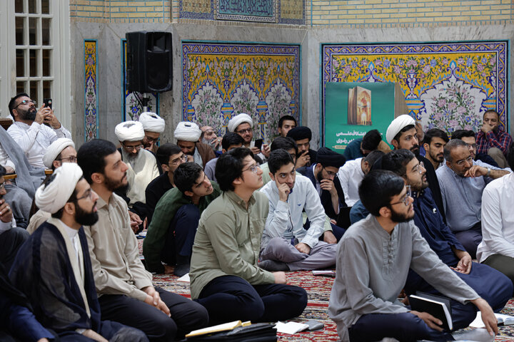 Photos: Scientific I'tikaf for seminary students at Imam Reza Holy Shrine