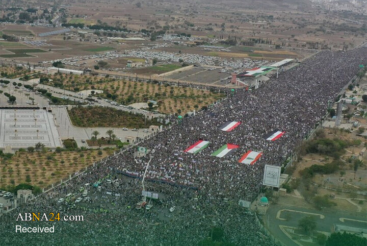 تجمع میلیونی یمنی‌ها در مراسم باشکوه میلاد پیامبر(ص) در صنعا