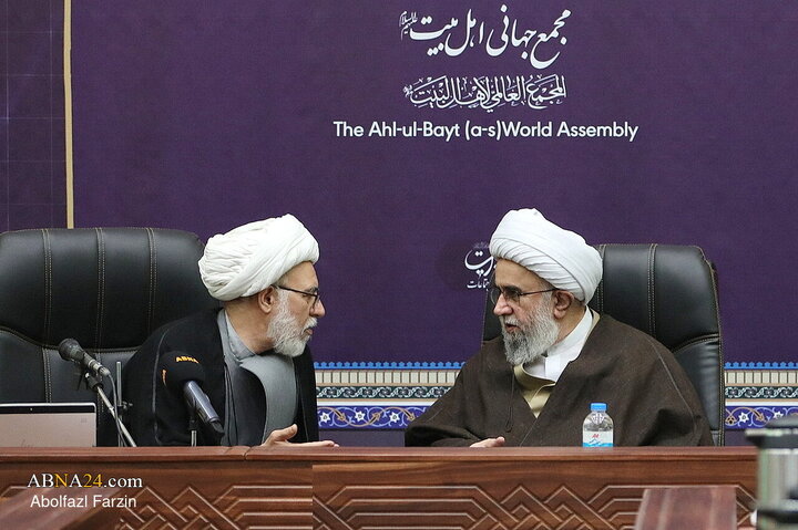 نخستین پیش‌نشست همایش علمی «آیت‌الله العظمی مرعشی نجفی؛ نسابه قرن»