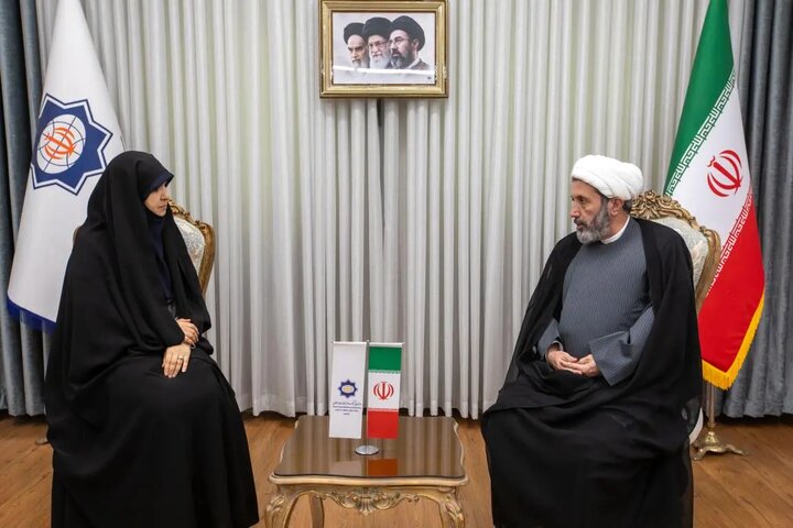 اخراج رایزن فرهنگی ایران، وحشت غرب از نفوذ فرهنگ و تمدن ایرانی را آشکار کرد