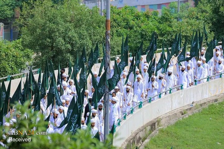 Foto / Pakistan’ın Gucranvala Kentinde Resulü Ekrem'in (s.a.a) Doğum Yıldönümü Töreni