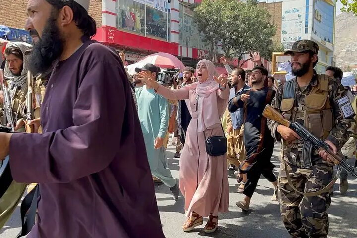 عفو بین‌الملل: قانون جدید پلیس طالبان «حمله‌ای گسترده به حقوق بشر» است