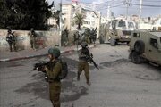 مغربی کنارے کے مختلف علاقوں پر اسرائیلی حملے، فلسطینیوں کی بڑے پیمانے پر گرفتاریاں