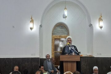 مدير شؤون أهل السنة في بعثة قائد الثورة: الوحدة هي هدية النبي الأكرم (ص) الخالدة للأمة الإسلامية