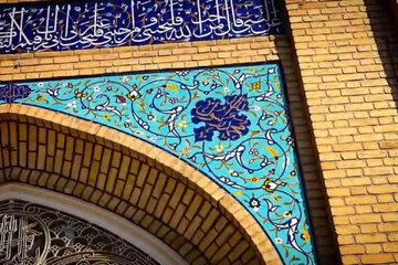 ویدیو | تو آمدی به دل‌های مرده جان بدهی؛ جلوه‌هایی از اسماء پیامبر(ص) در حرم بانوی کرامت