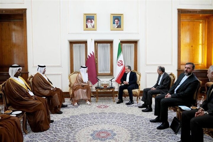 عراقجي يستقبل وزير الخارجية القطري 