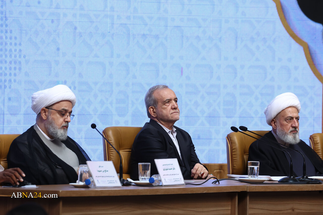 Galeri Foto: Kehadiran Presiden Pezeshkian di Konferensi Internasional Persatuan Umat Islam