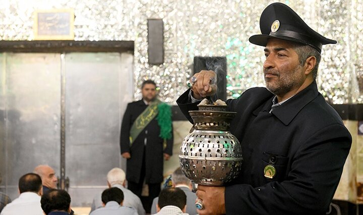 گزارش تصویری/ مراسم غبارروبی مضجع نورانی حضرت عبدالعظیم(ع)