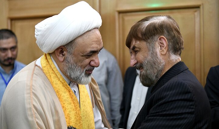 گزارش تصویری/ مراسم غبارروبی مضجع نورانی حضرت عبدالعظیم(ع)