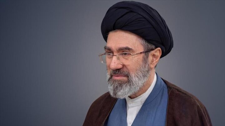 Líder de Irán elogia medidas del Gobierno en plena guerra económica de EEUU