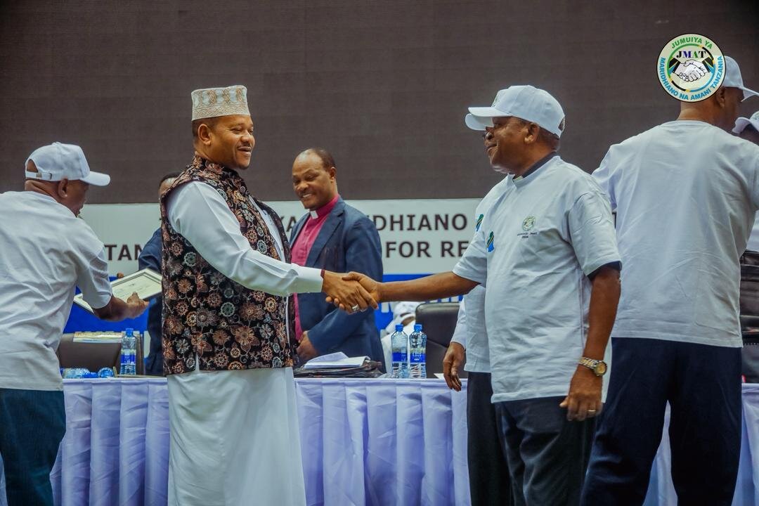 Sheikh Prof. Alhad Mussa Salum Apewa Hati ya Ushindi, Aaminiwa Tena Kuongoza JMAT-Taifa