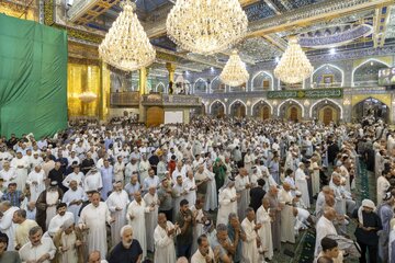 Believers commemorate Friday eve at shrine of Aba al-Fadl al-Abbas (+Photos)
