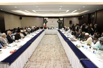 نشست هم‌اندیشی وزیر امور خارجه با میهمانان کنفرانس وحدت اسلامی