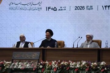 السيد فضل الله: الوحدة الاسلامية في فكر الشهيد الإمام الخامنئي أصلا قرآنيا ومقياسا للعلاقات بين المسلمين