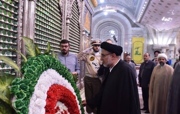 گزارش تصویری/ تجدید میثاق مسئولان سازمان اوقاف با آرمان‌های امام راحل(ره)