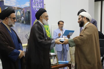 برگزیدگان کتاب سال قرآنی و پژوهش‌های قرآنی در قم معرفی شدند