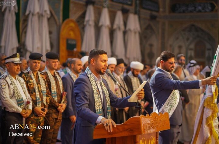 برافراشتن پرچم میلاد پیامبر اکرم(ص) در حرم مطهر علوی