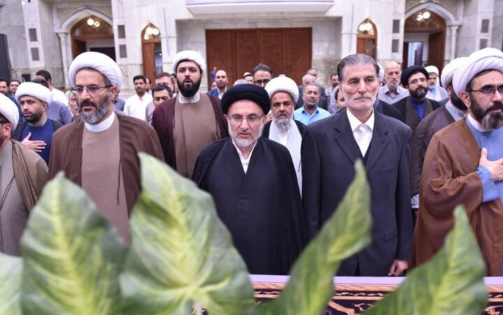 گزارش تصویری/ تجدید میثاق مسئولان سازمان اوقاف با آرمان‌های امام راحل(ره)